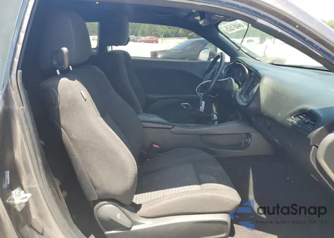 2018 Dodge Challenger Sxt from USA, damaged, VIN 2C3CDZAG8JH236401